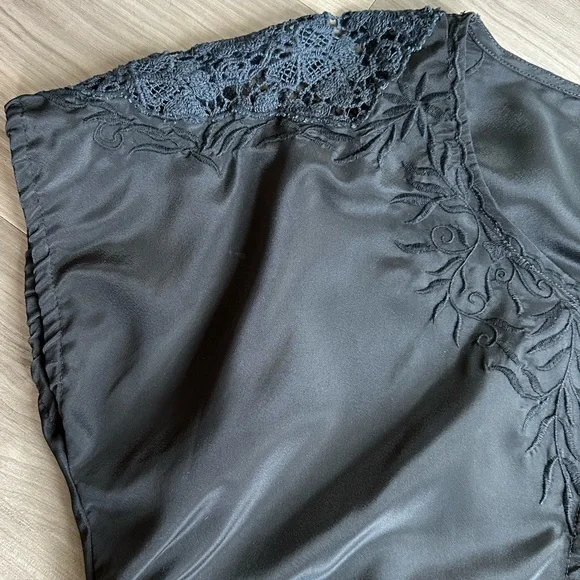 Guess - Black Vintage Blouse - Picture 3 of 8